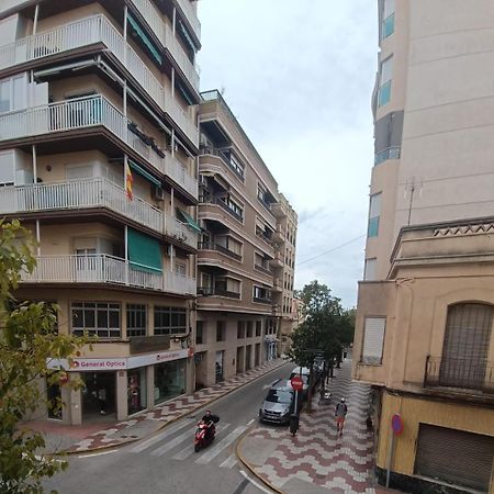 Pet Friendly - Apartamento Centrico Y Cerca De La Playa サンタ・ポラ エクステリア 写真
