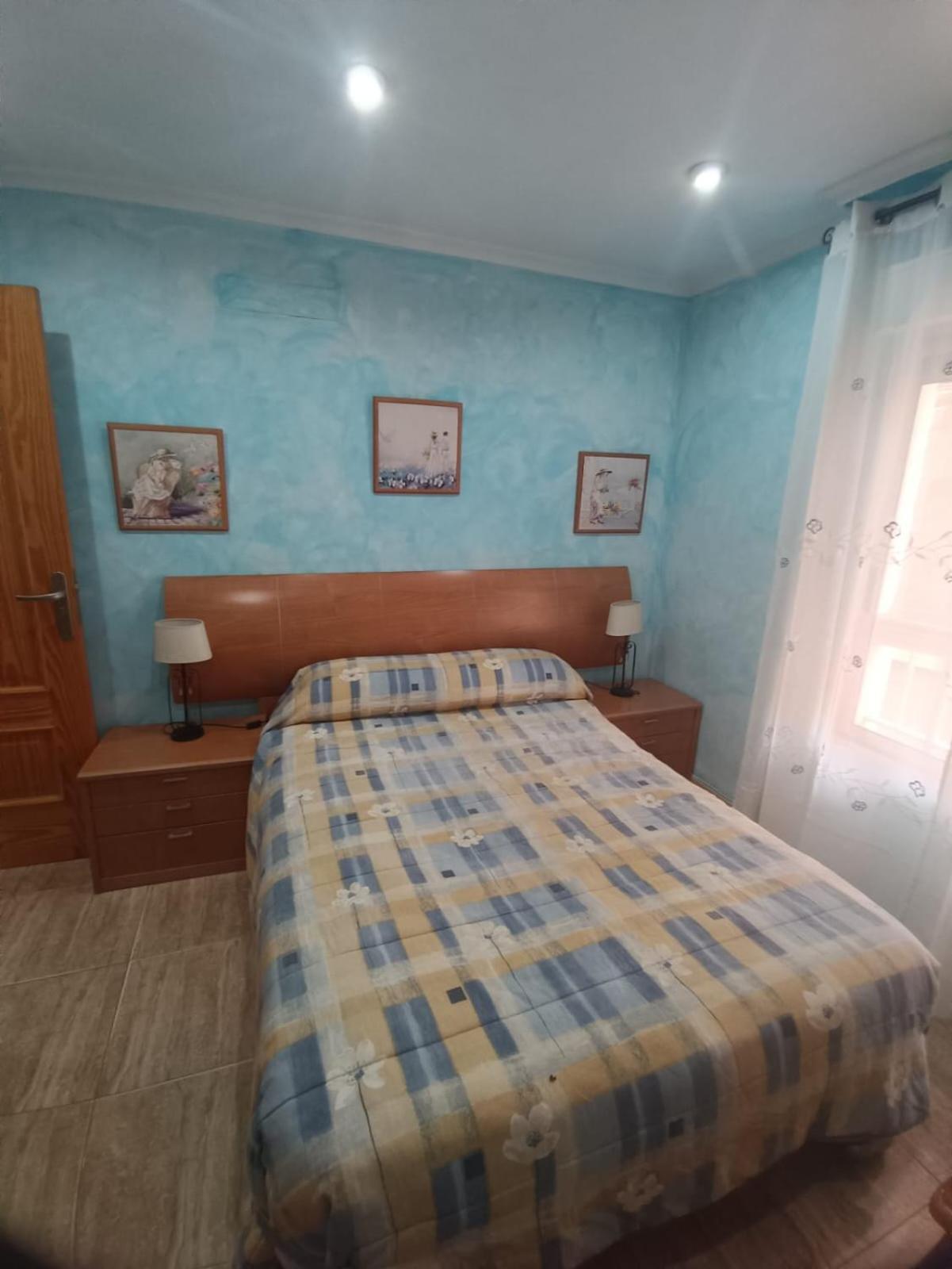Pet Friendly - Apartamento Centrico Y Cerca De La Playa サンタ・ポラ エクステリア 写真